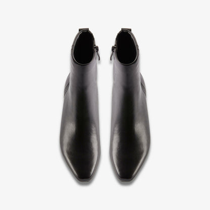 Clarks Smart Buy / Edina Up Black Leather