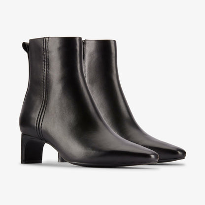 Clarks Smart Buy / Edina Up Black Leather
