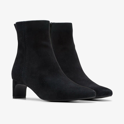 Clarks Latest / Edina Up Black Suede