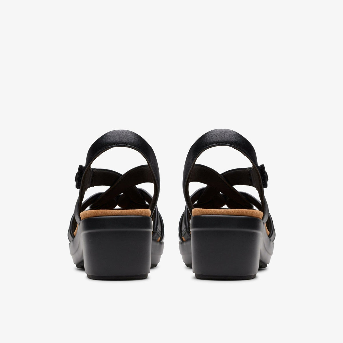 Clarks Exclusive / Tuleah Cross Black Leather