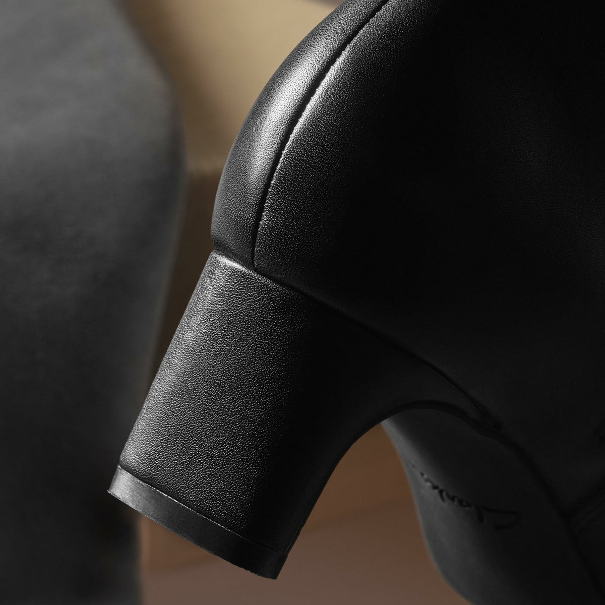 Clarks Signature / Edina Tall Black Leather