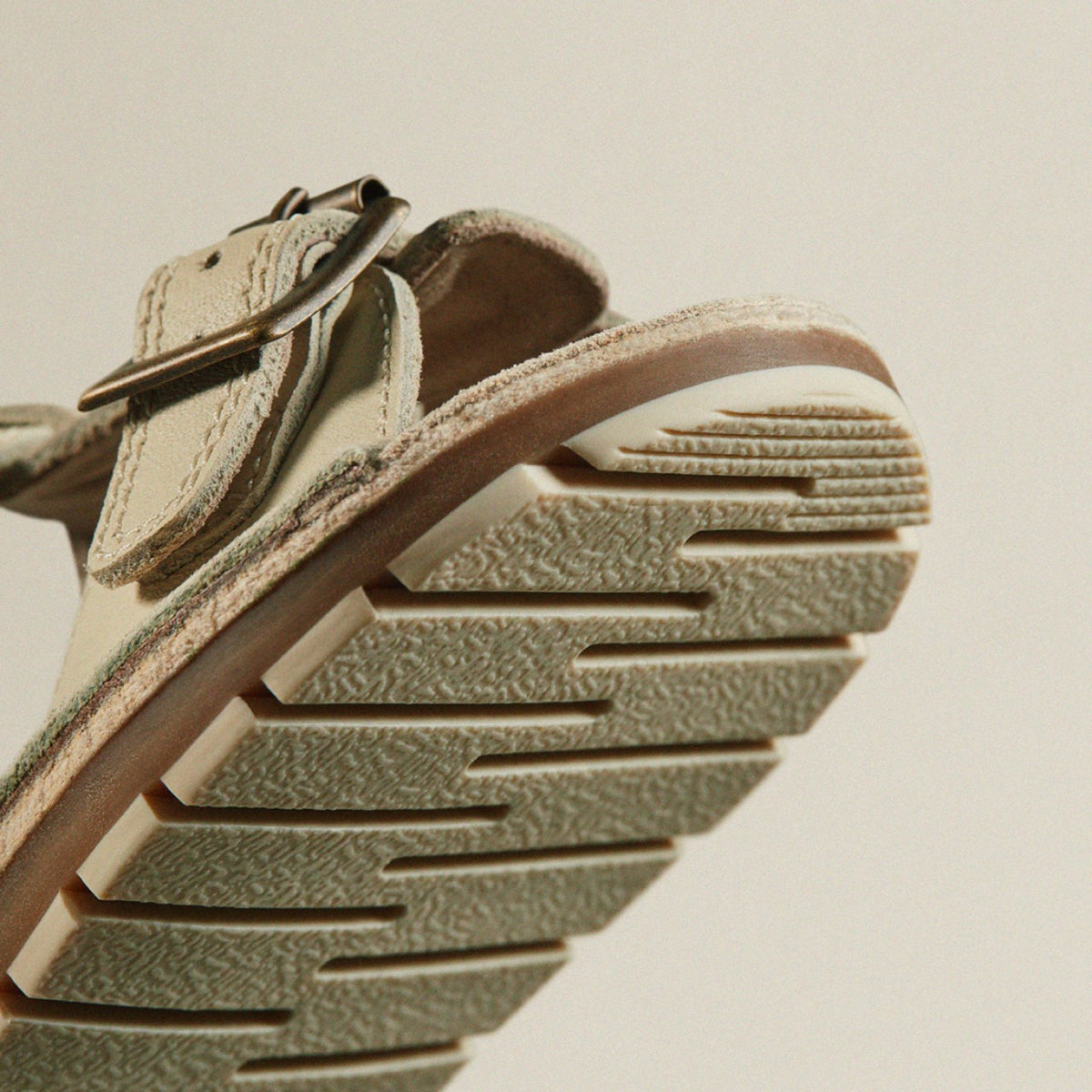 Clarks Recommended / Playsun RF Toddler Off White Leather