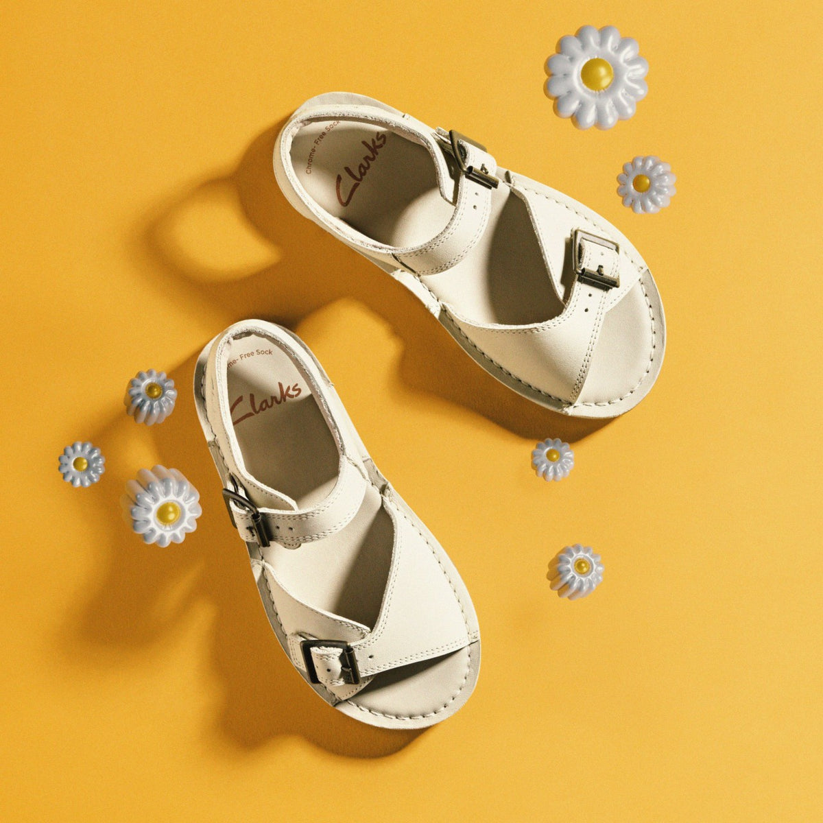 Clarks Classic / Playsun Kid Off White Leather