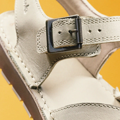 Clarks Classic / Playsun Kid Off White Leather