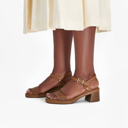 Clarks Essential / Jaylan Ray Tan Interest