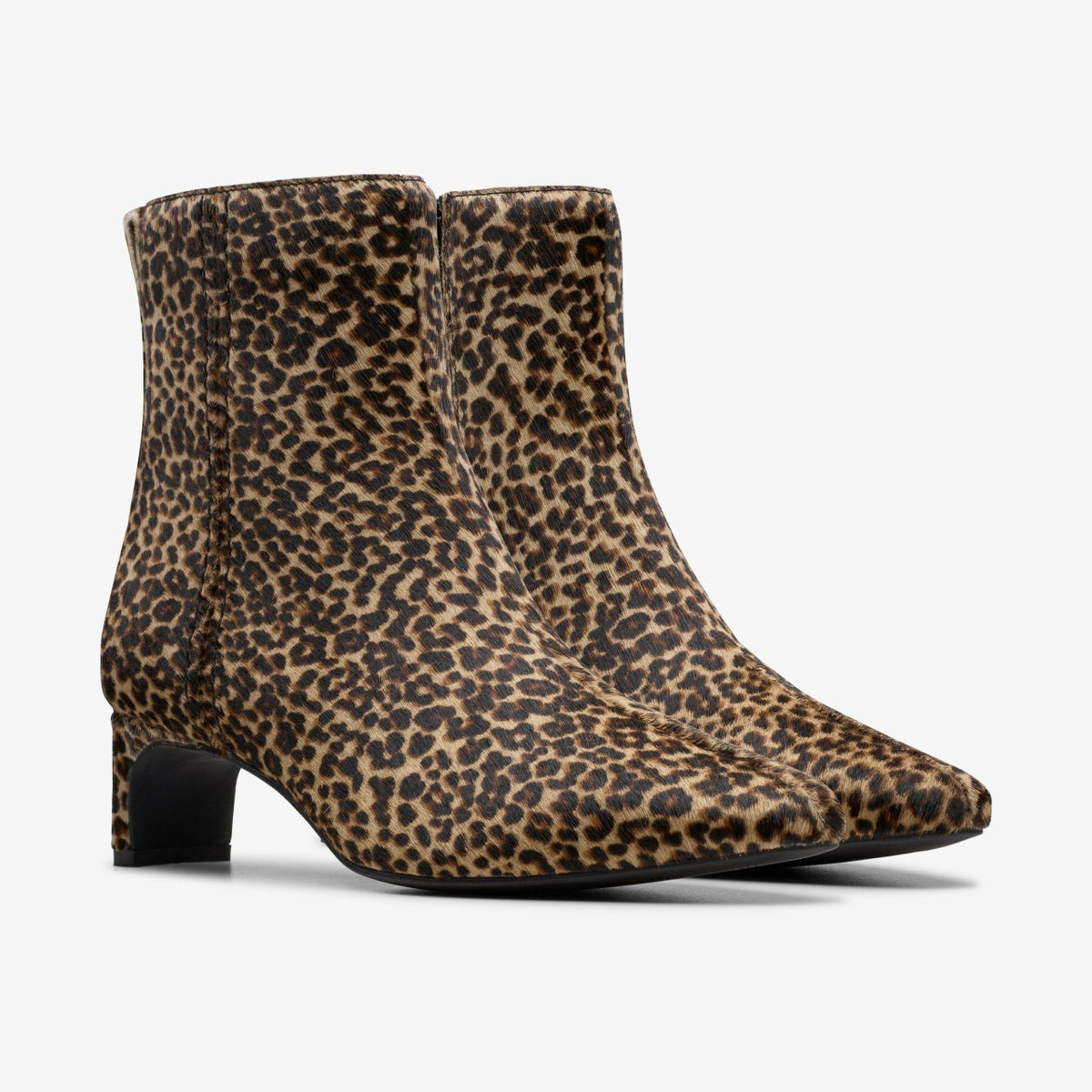 Clarks Latest / Edina Up Leopard Print