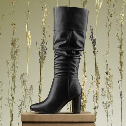 Clarks Deals / Freva 85 Slouch Black Leather