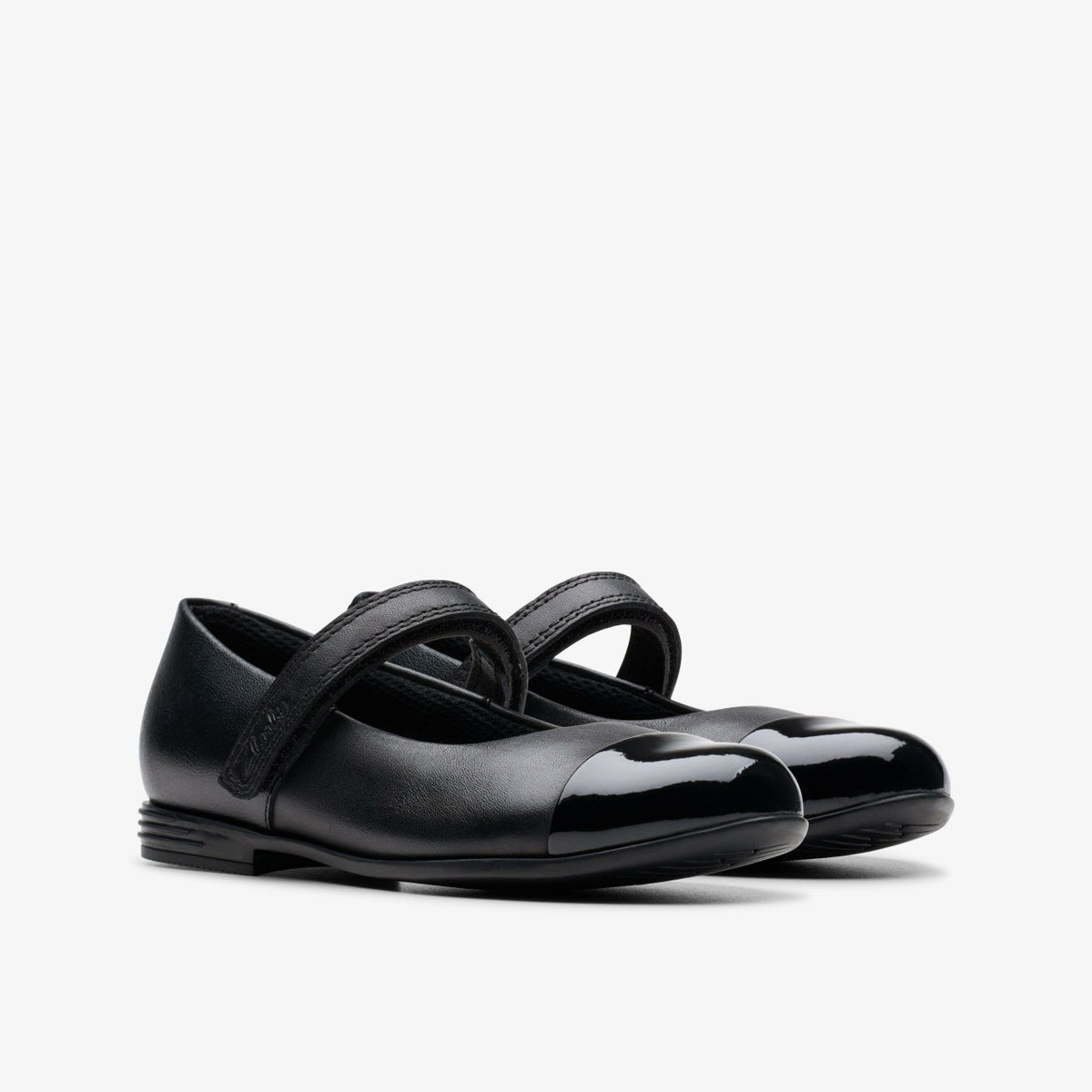 Clarks Essential / Finja Gem Kid Black Leather