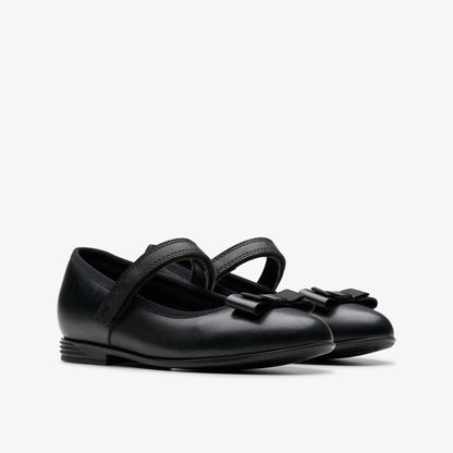 Clarks Signature / Finja Tap Older Black Leather