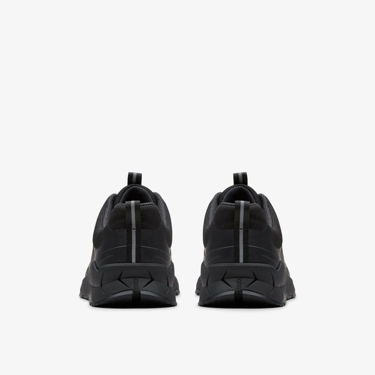 Clarks Essential / Selva Edge Youth Black