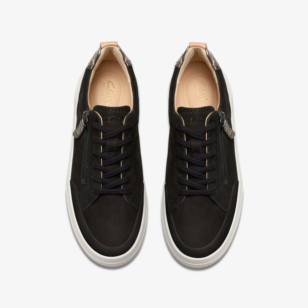 Clarks Great Value / Hollyhock Zip Black Nubuck