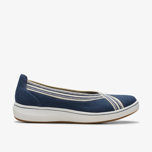 Clarks Featured / Brinkley Sky Air Navy
