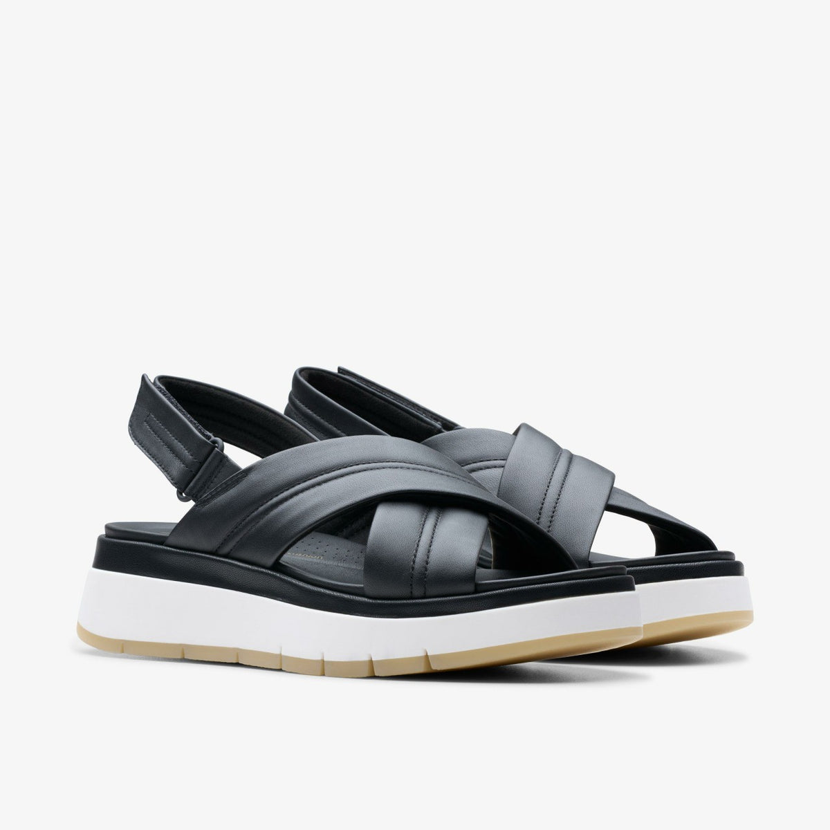 Clarks Deals / Tuscan Cross Black Leather