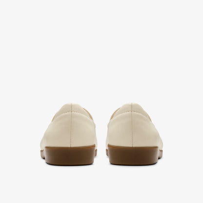 Clarks Popular / Georgia Cream Leather