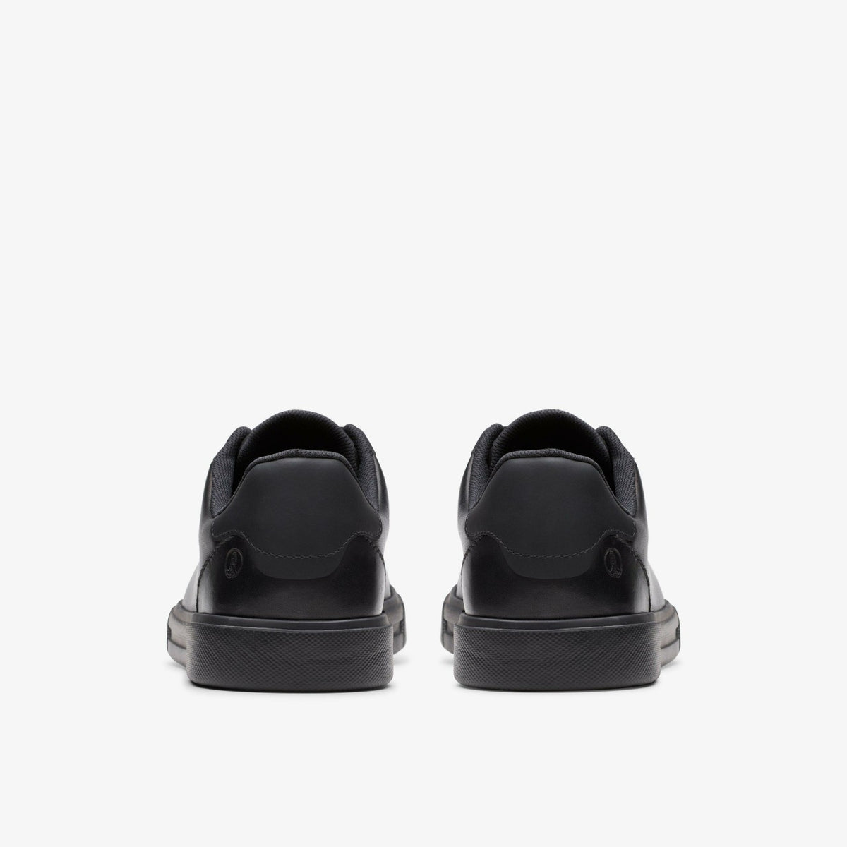 Clarks Classic / Romsey Lace Black Leather