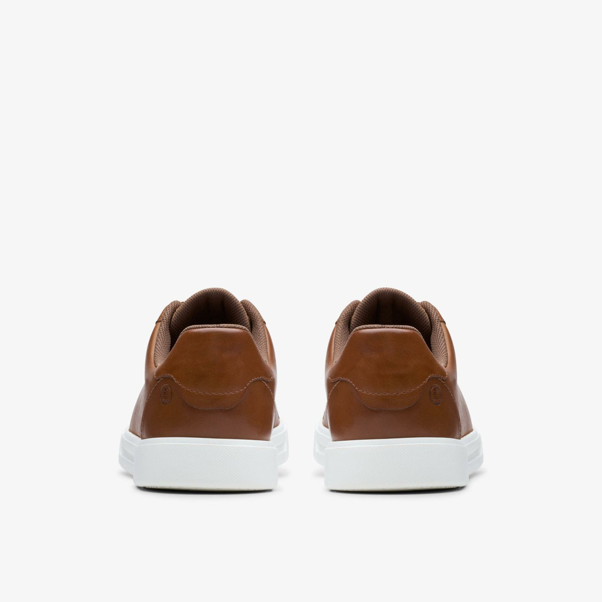 Clarks Featured / Romsey Lace Tan Leather