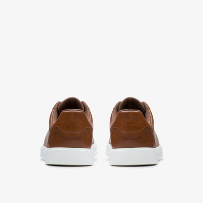 Clarks Featured / Romsey Lace Tan Leather