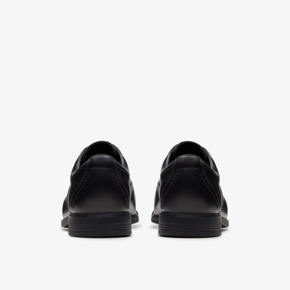 Clarks Great Value / Jonwin Loop Youth Black Leather