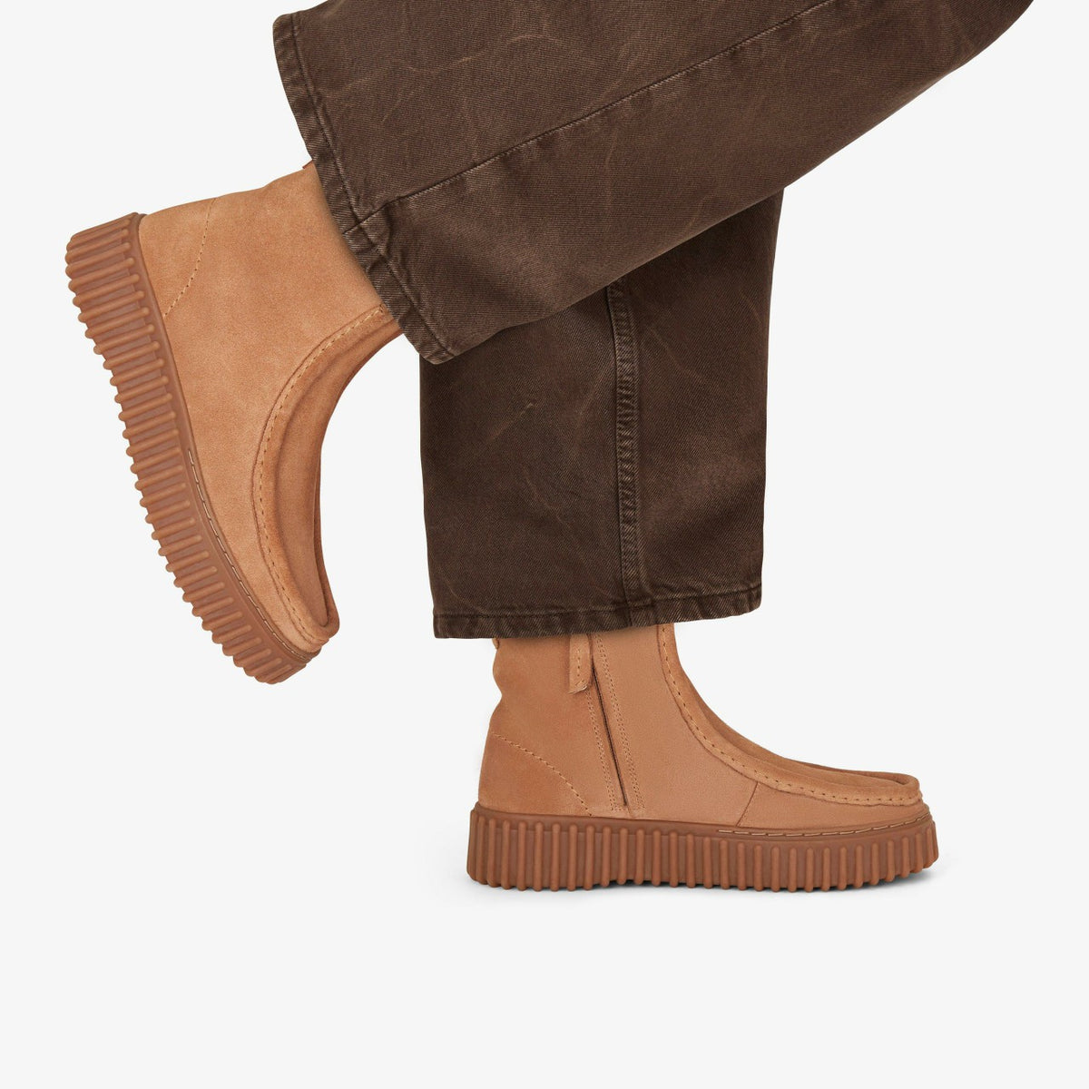 Clarks Essential / Torhill Cozy Light Tan Warmlined