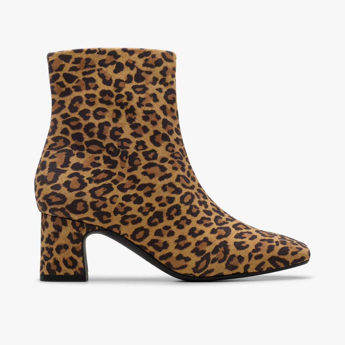 Clarks Trusted / Fernie Zip Leopard Suede