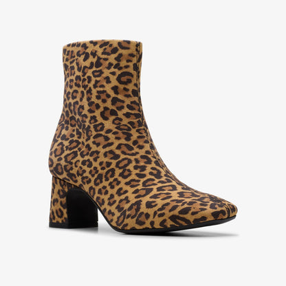 Clarks Trusted / Fernie Zip Leopard Suede