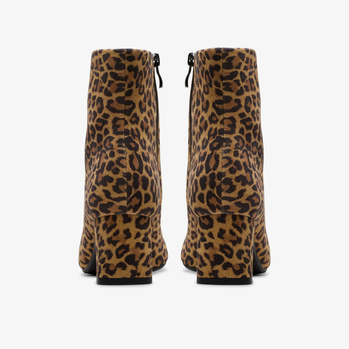 Clarks Trusted / Fernie Zip Leopard Suede