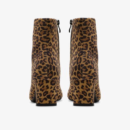 Clarks Trusted / Fernie Zip Leopard Suede