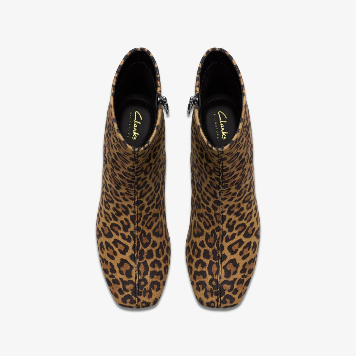Clarks Trusted / Fernie Zip Leopard Suede