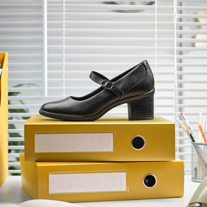 Clarks Smart Buy / Shaya Jane Black Leather