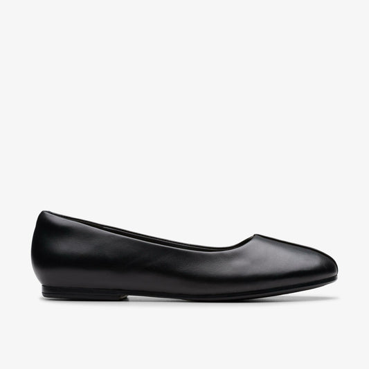 Clarks Trending / Livia Lily Black Leather