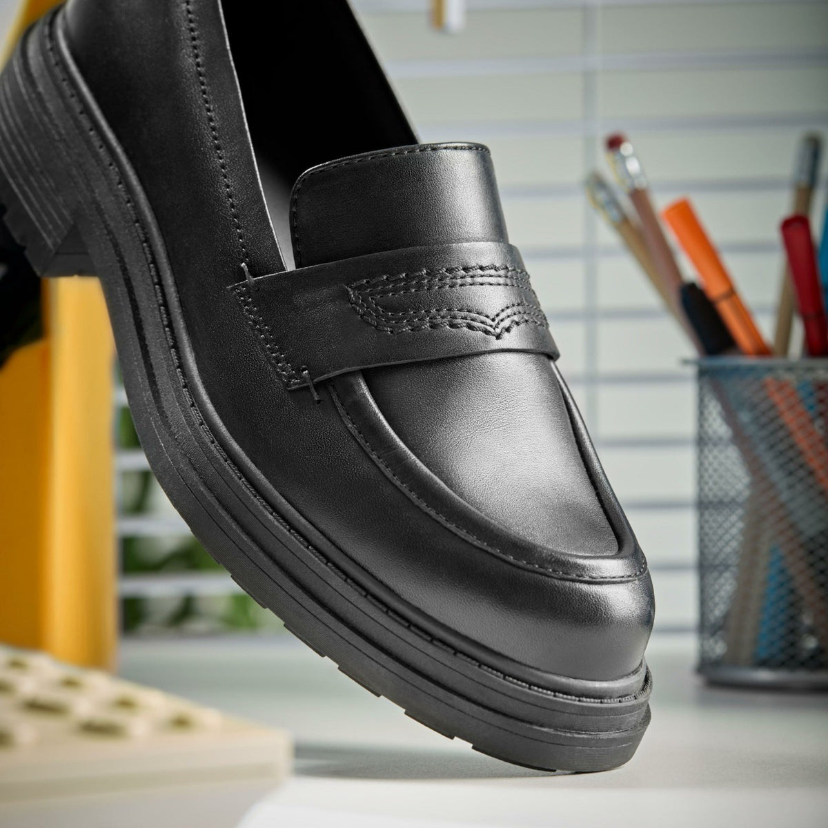 Clarks Value / Orinoco3 Edge Black Leather
