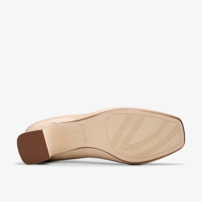 Clarks Sale / Fernie Trim Sand Patent
