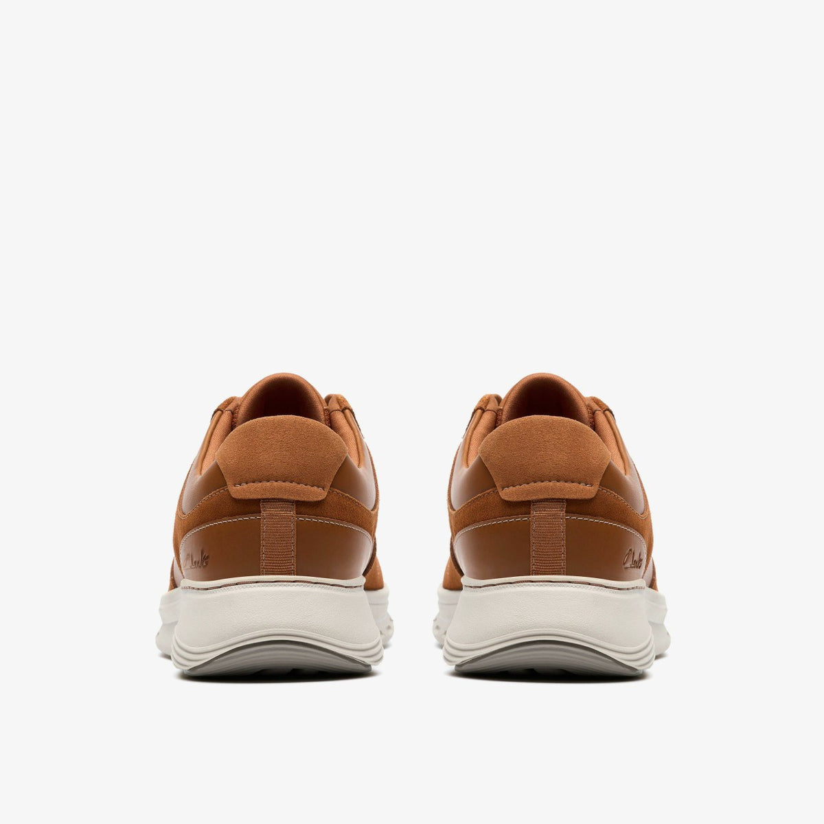 Clarks Exclusive / Motion Trek Go Tan Combination