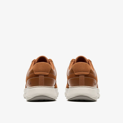 Clarks Exclusive / Motion Trek Go Tan Combination