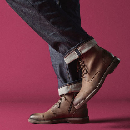 Clarks Best Seller / Aldwin Cap Brown Leather