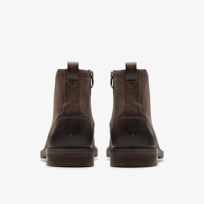 Clarks Best Seller / Aldwin Cap Brown Leather