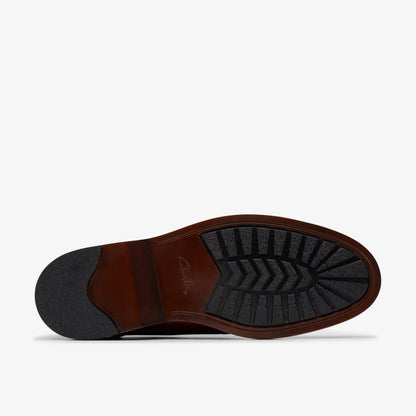 Clarks Featured / Aldwin Lace Tan Leather