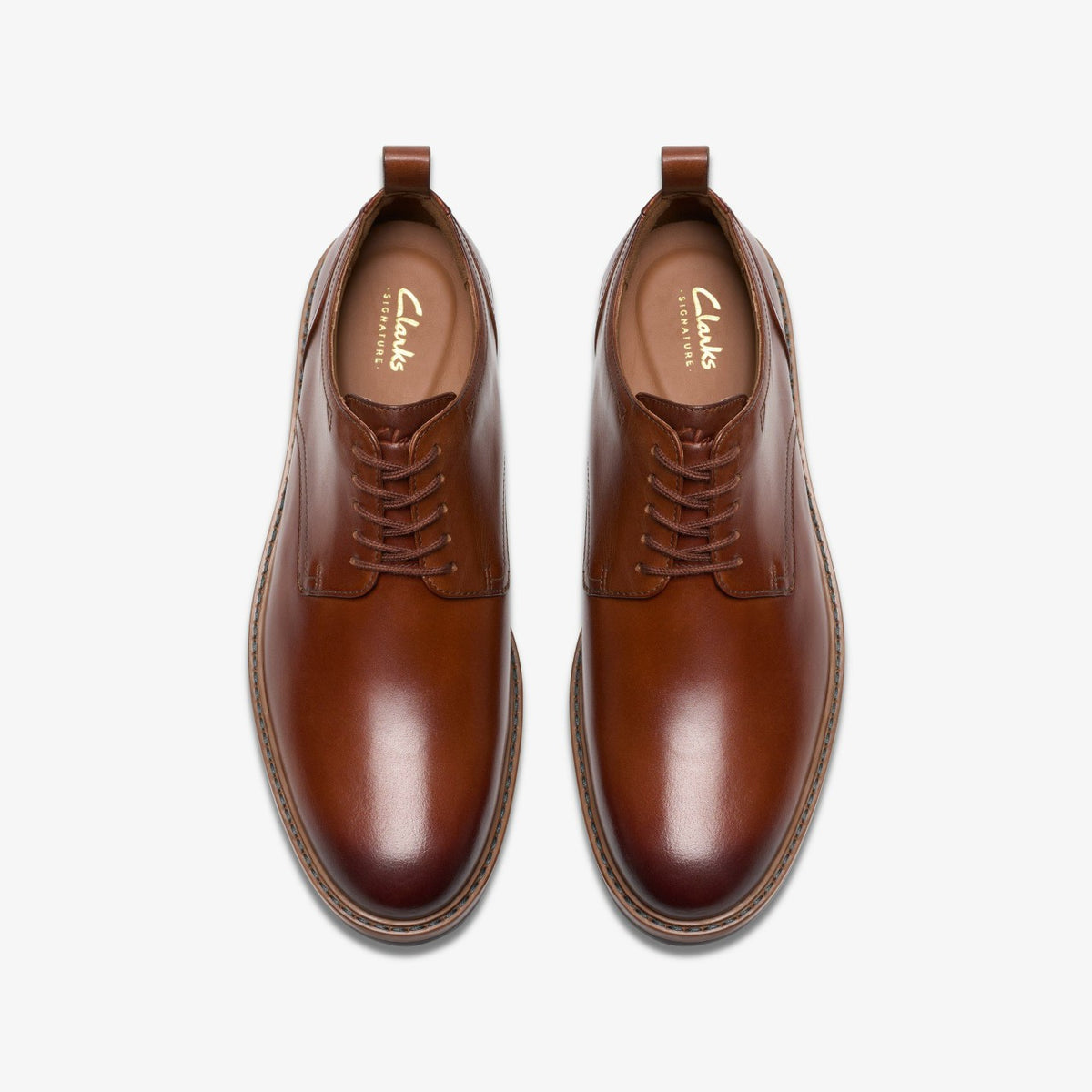 Clarks Featured / Aldwin Lace Tan Leather