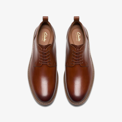 Clarks Featured / Aldwin Lace Tan Leather