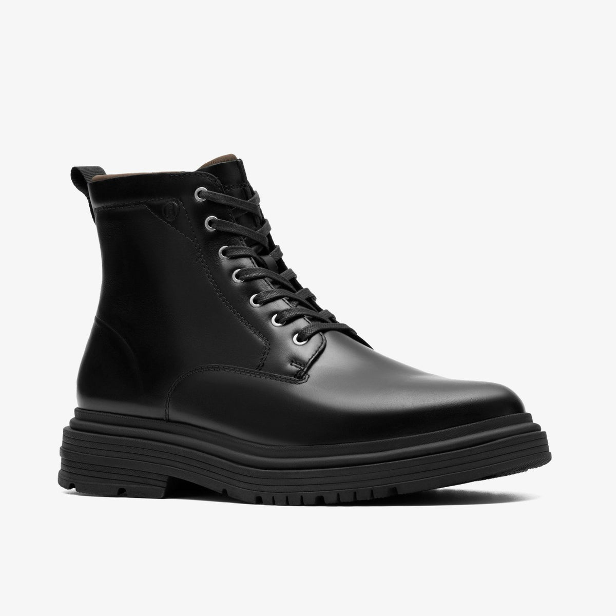 Clarks Everyday / Badbury Hi Waterproof Black Warmlined Leather