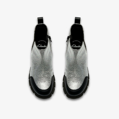 Clarks Featured / Evyn Chelsea Kid Silver Patent
