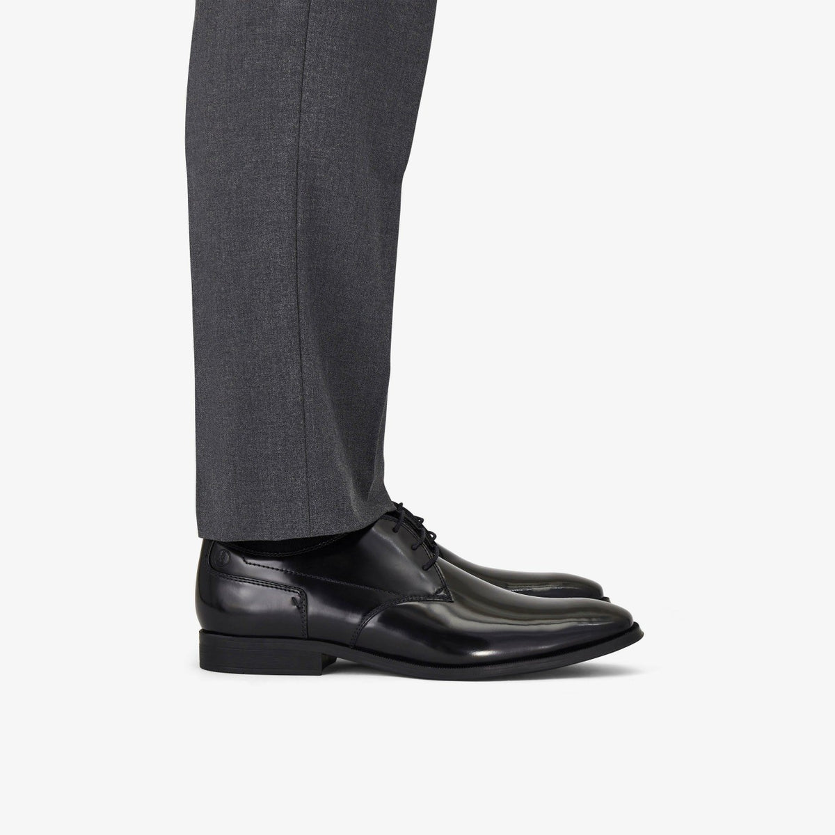 Clarks Deals / Paulton Lace Black Hi Shine Leather