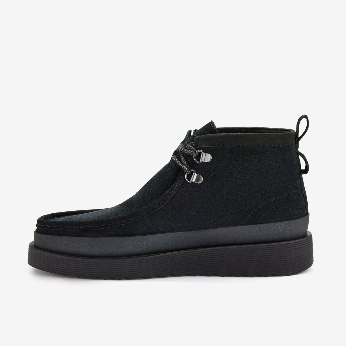 Clarks Featured / Wallabee FTR2 Hi Black Suede