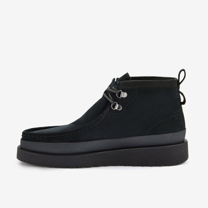 Clarks Featured / Wallabee FTR2 Hi Black Suede
