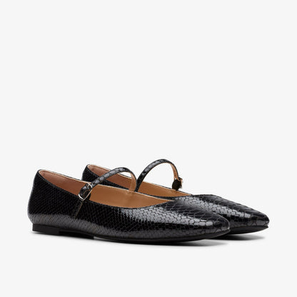 Clarks Latest / Emelina Gem Black