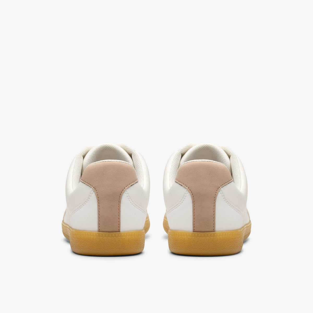 Clarks New / Nykole Step White