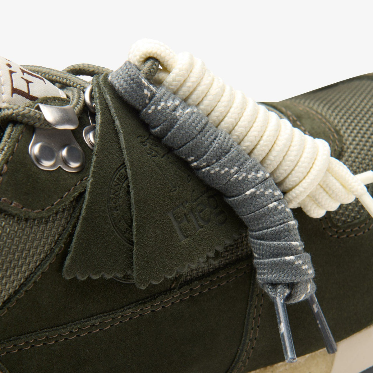 Clarks Sale / Laddow Dark Olive Combination