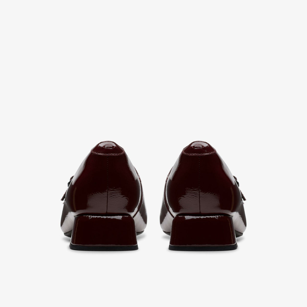 Clarks Everyday / Daiss 30 Shine Burgundy Patent