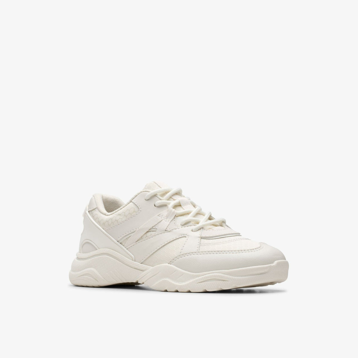 Clarks Trending / Feather Pace Older White