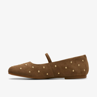 Clarks Featured / Livia Stud Walnut Suede